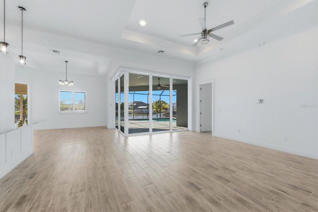 8314 TRACY CIRCLE, Port Charlotte, FL 33981
