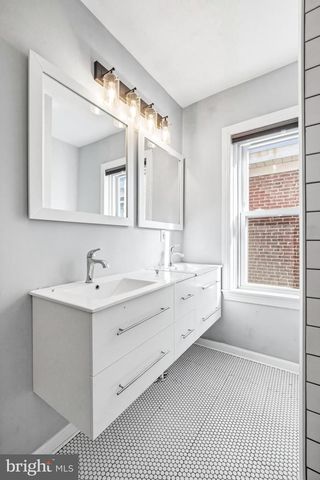 272 HADDON AVE, Collingswood, NJ 08108