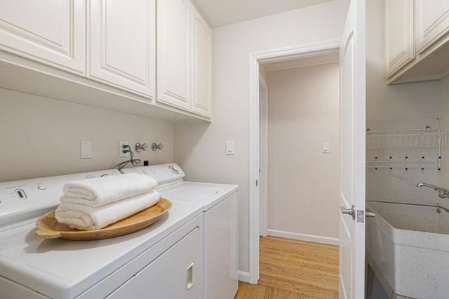 1451 Floyd Avenue, Sunnyvale, CA 94087