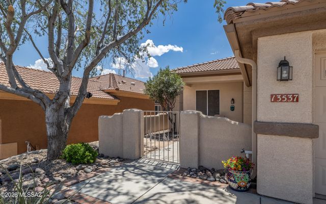 13537 N Holly Grape Drive, Marana, AZ 85658