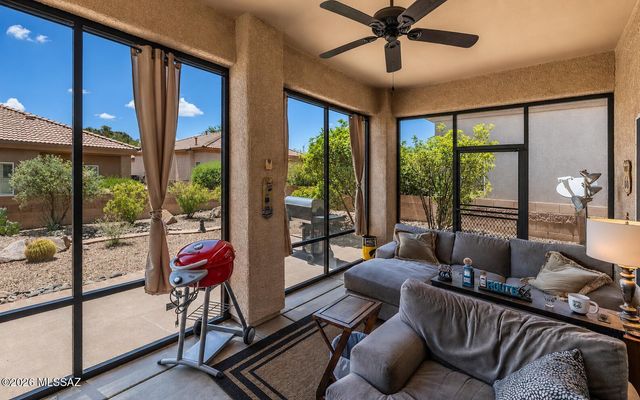 13537 N Holly Grape Drive, Marana, AZ 85658
