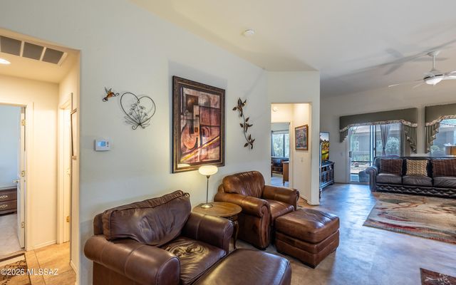 13537 N Holly Grape Drive, Marana, AZ 85658