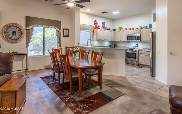 13537 N Holly Grape Drive, Marana, AZ 85658