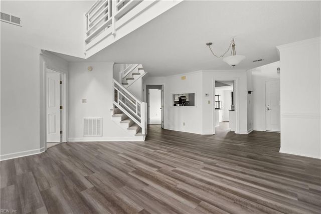302 Mainsail Dr Unit 15, Hampton, VA 23664