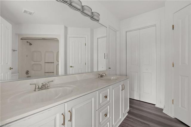 302 Mainsail Dr Unit 15, Hampton, VA 23664