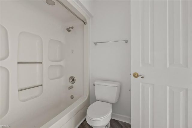 302 Mainsail Dr Unit 15, Hampton, VA 23664