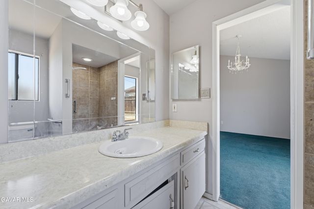 9237 Butternut Avenue, Bakersfield, CA 93306