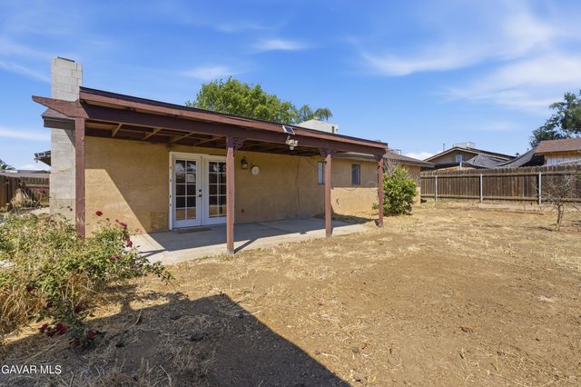 9237 Butternut Avenue, Bakersfield, CA 93306