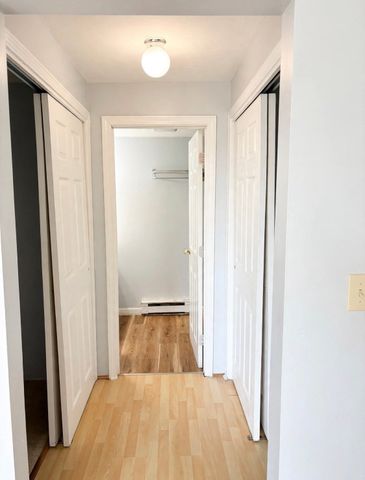 11 Gibbs F85, Worcester, MA 01607