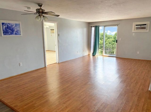 11 Gibbs F85, Worcester, MA 01607