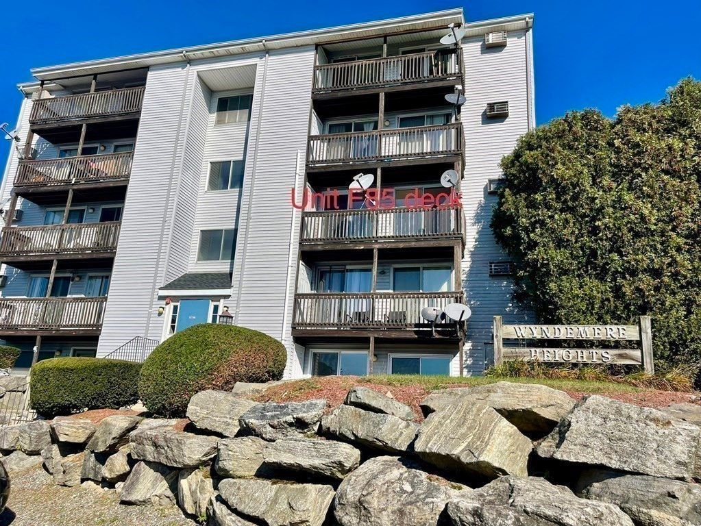 11 Gibbs F85, Worcester, MA 01607