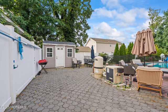 7 Linden Avenue, West Long Branch, NJ 07764