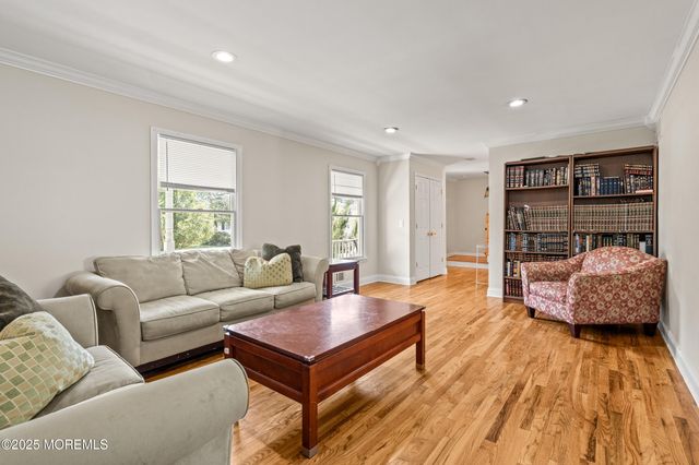 7 Linden Avenue, West Long Branch, NJ 07764