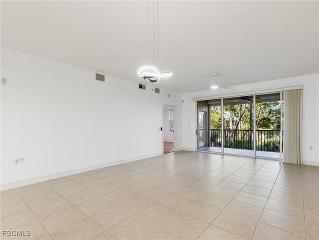 20930 ISLAND SOUND CIR 204, Estero, FL 33928