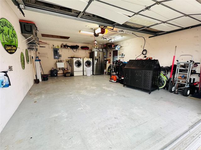 8970 LISMORE COURT, Weeki Wachee, FL 34614