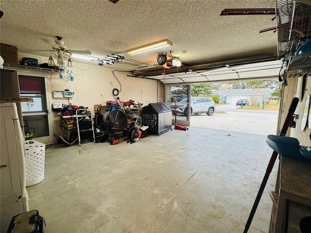 8970 LISMORE COURT, Weeki Wachee, FL 34614