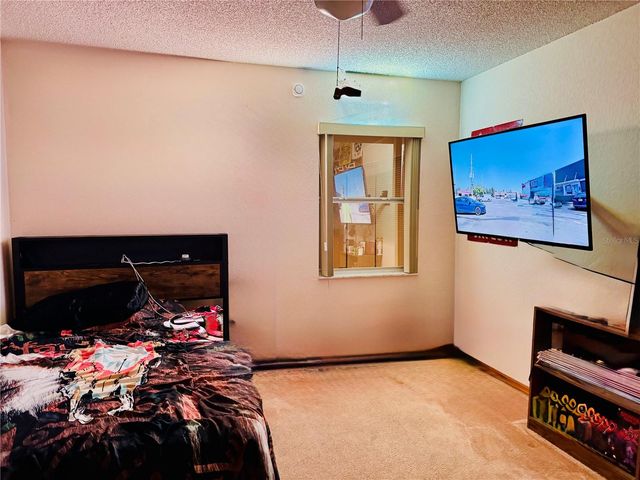 8970 LISMORE COURT, Weeki Wachee, FL 34614