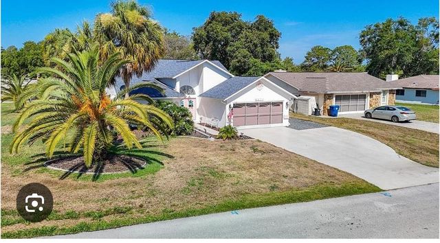 8970 LISMORE COURT, Weeki Wachee, FL 34614