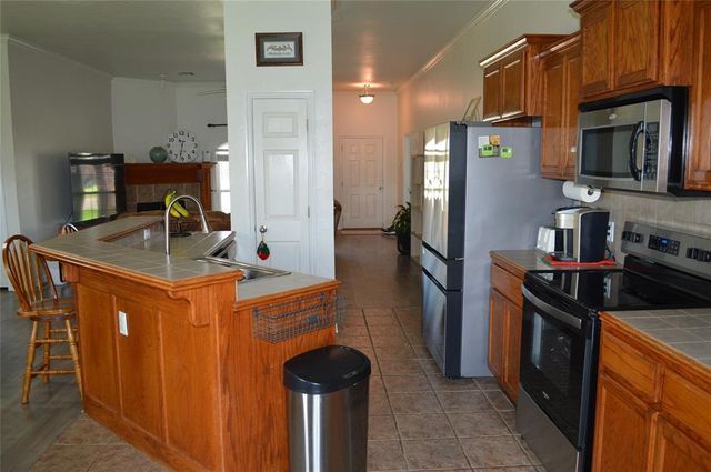 11600 SW 11 Street, Yukon, OK 73099