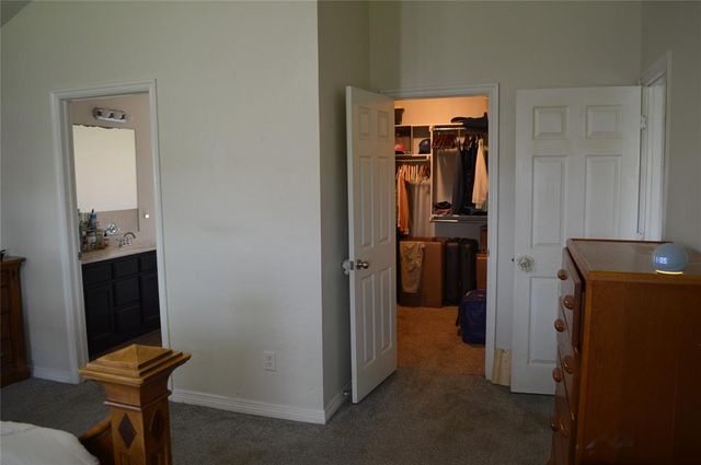 11600 SW 11 Street, Yukon, OK 73099
