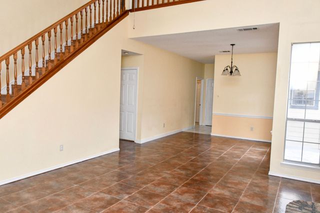 2901 Lois Lane, Rowlett, TX 75088