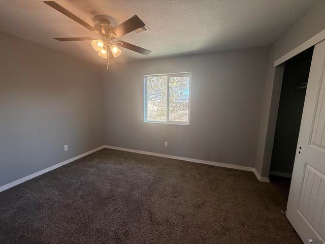 1249 S 40 Dr, Yuma, AZ 85364