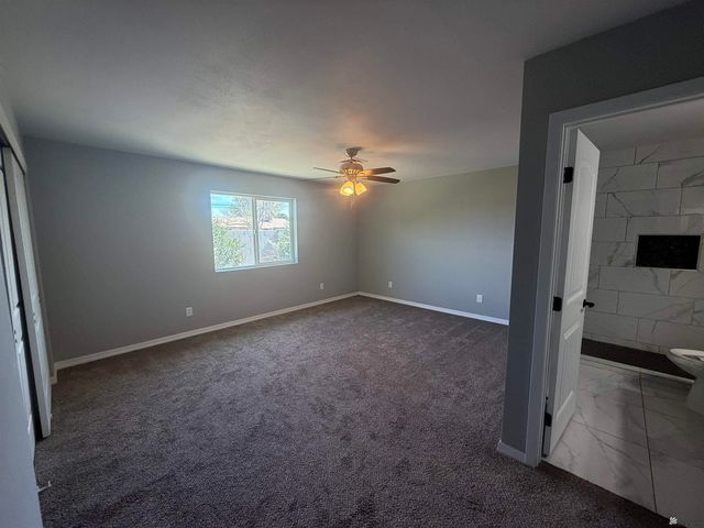 1249 S 40 Dr, Yuma, AZ 85364