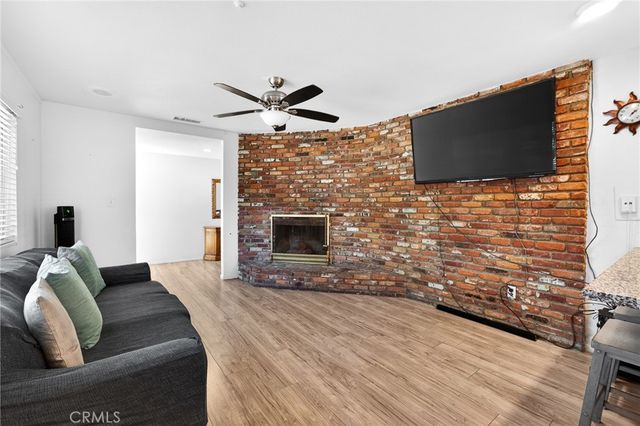 606 E Mesa, Rialto, CA 92376
