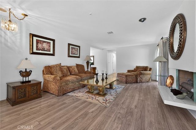 606 E Mesa, Rialto, CA 92376