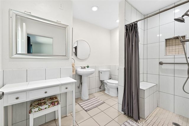 606 E Mesa, Rialto, CA 92376