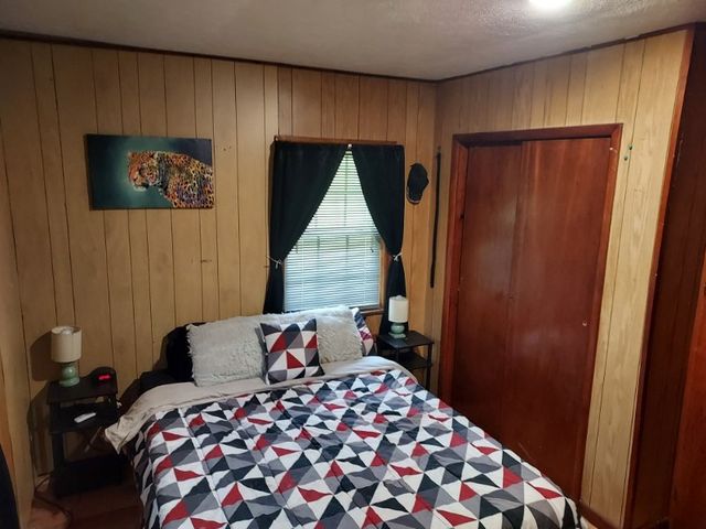 115 W Cardinal Lane Lane, Lead Hill, AR 72644
