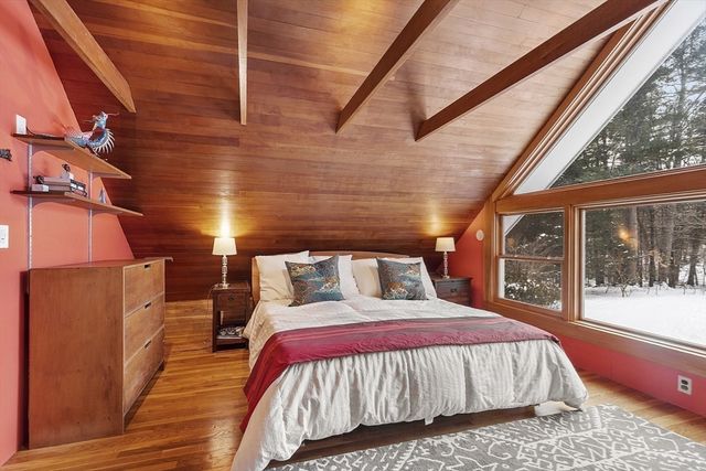 29 King Ln, Concord, MA 01742