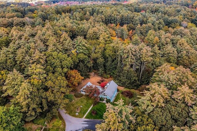 29 King Ln, Concord, MA 01742