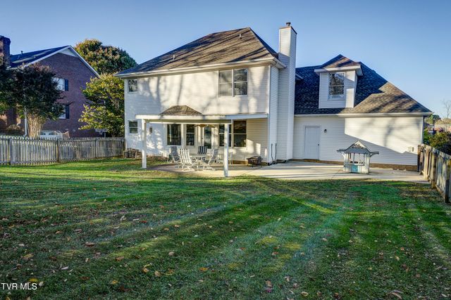 3424 Berkshire Circle, Johnson City, TN 37604