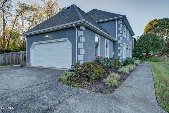 3424 Berkshire Circle, Johnson City, TN 37604