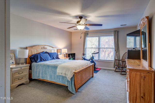 3424 Berkshire Circle, Johnson City, TN 37604