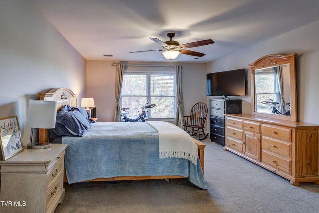 3424 Berkshire Circle, Johnson City, TN 37604