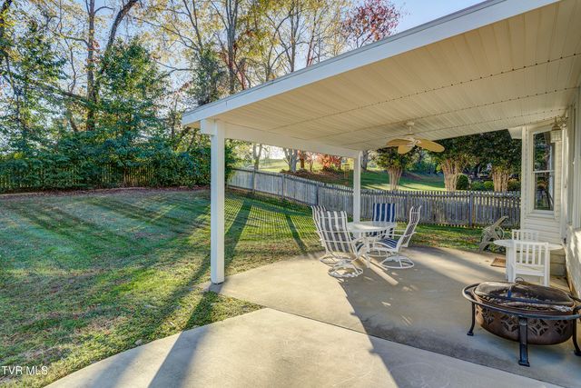 3424 Berkshire Circle, Johnson City, TN 37604