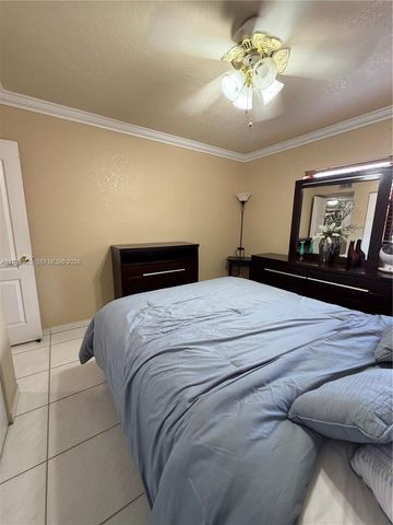 1800 W 54th Street 309, Hialeah, FL 33012