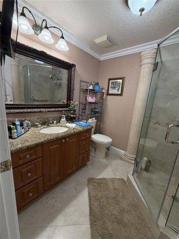 1800 W 54th Street 309, Hialeah, FL 33012