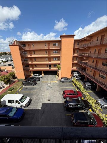 1800 W 54th Street 309, Hialeah, FL 33012
