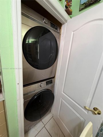1800 W 54th Street 309, Hialeah, FL 33012