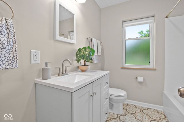 7916 E Saint Joseph Street, Indianapolis, IN 46219