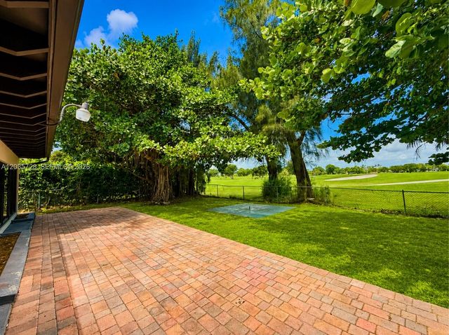401 S Shore Drive, Miami Beach, FL 33141