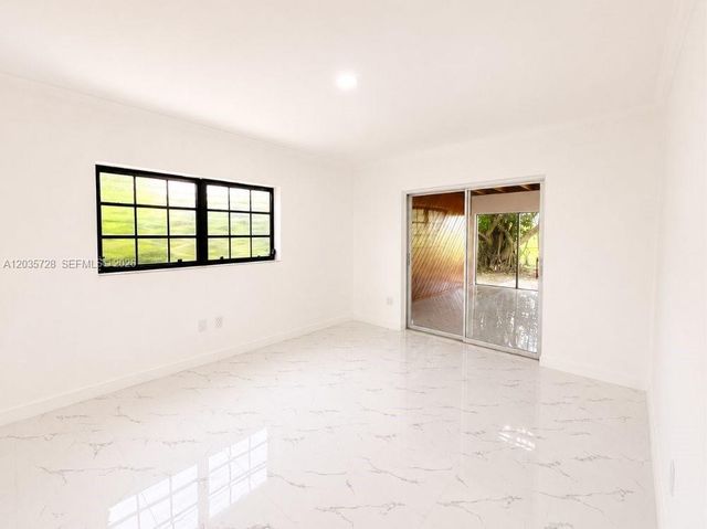 401 S Shore Drive, Miami Beach, FL 33141