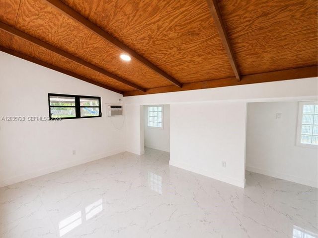 401 S Shore Drive, Miami Beach, FL 33141