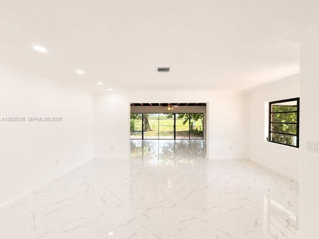 401 S Shore Drive, Miami Beach, FL 33141
