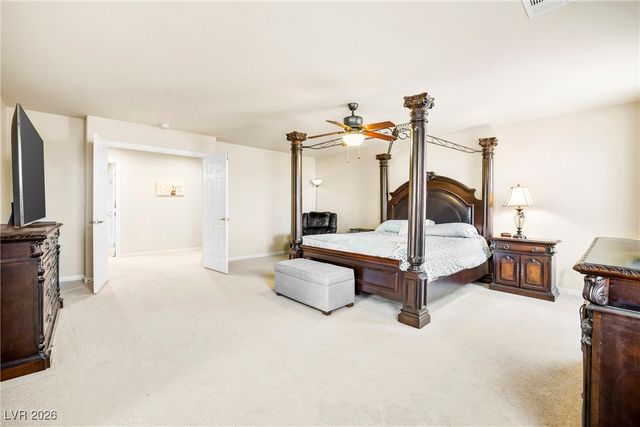 8276 Windsor Oaks Street, Las Vegas, NV 89139