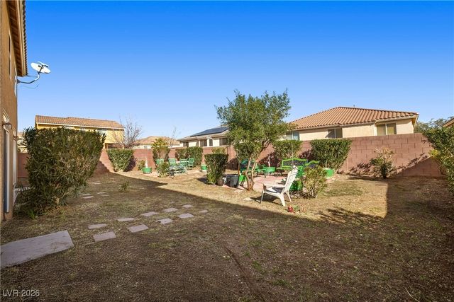 8276 Windsor Oaks Street, Las Vegas, NV 89139