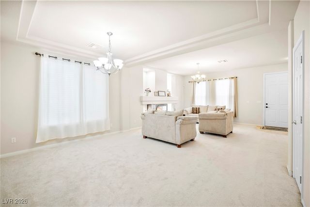 8276 Windsor Oaks Street, Las Vegas, NV 89139